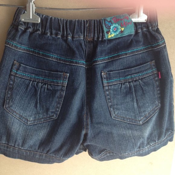 Souris Mini girl short 8 years - Picture 5 of 6